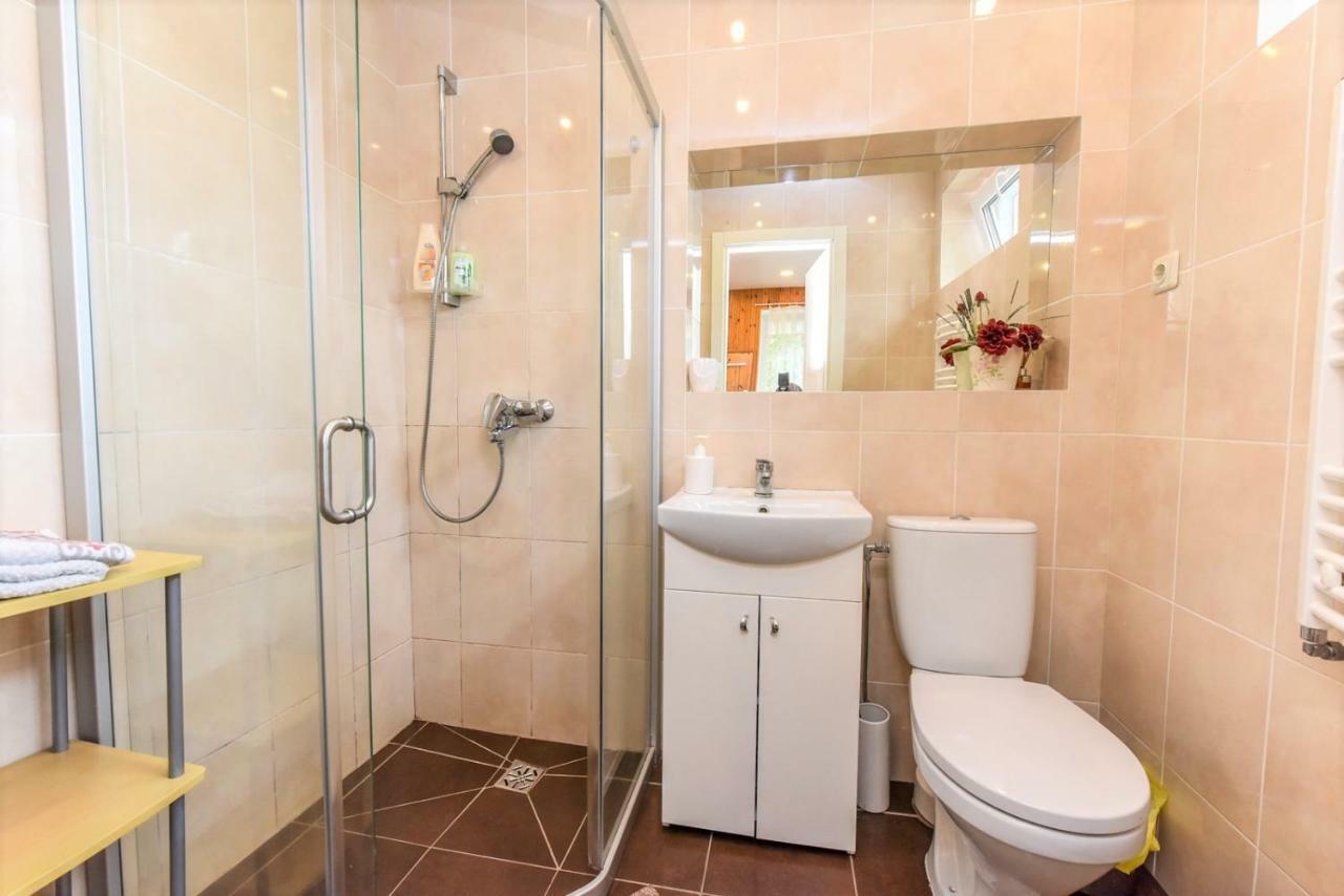 Nida Guesthouse At Loreta Dış mekan fotoğraf